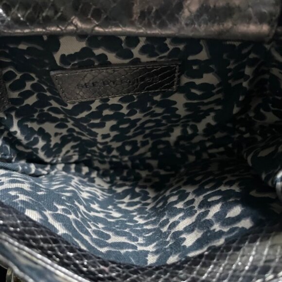 See by Chloe NWOT Metal Gray Leather Crossbody - Picture 6 of 10